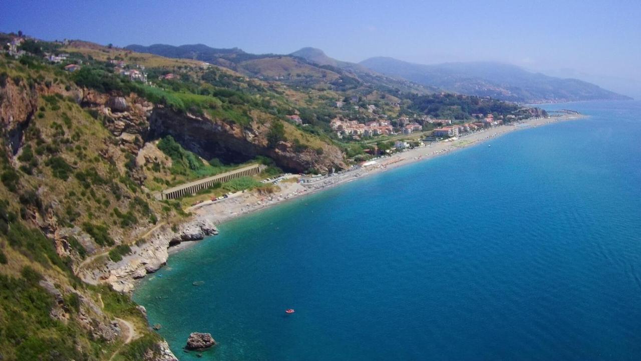 Apartamento La Terrazza Di Carmen E Fausto Cetraro Exterior foto