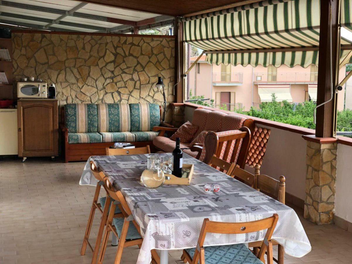 Apartamento La Terrazza Di Carmen E Fausto Cetraro Exterior foto